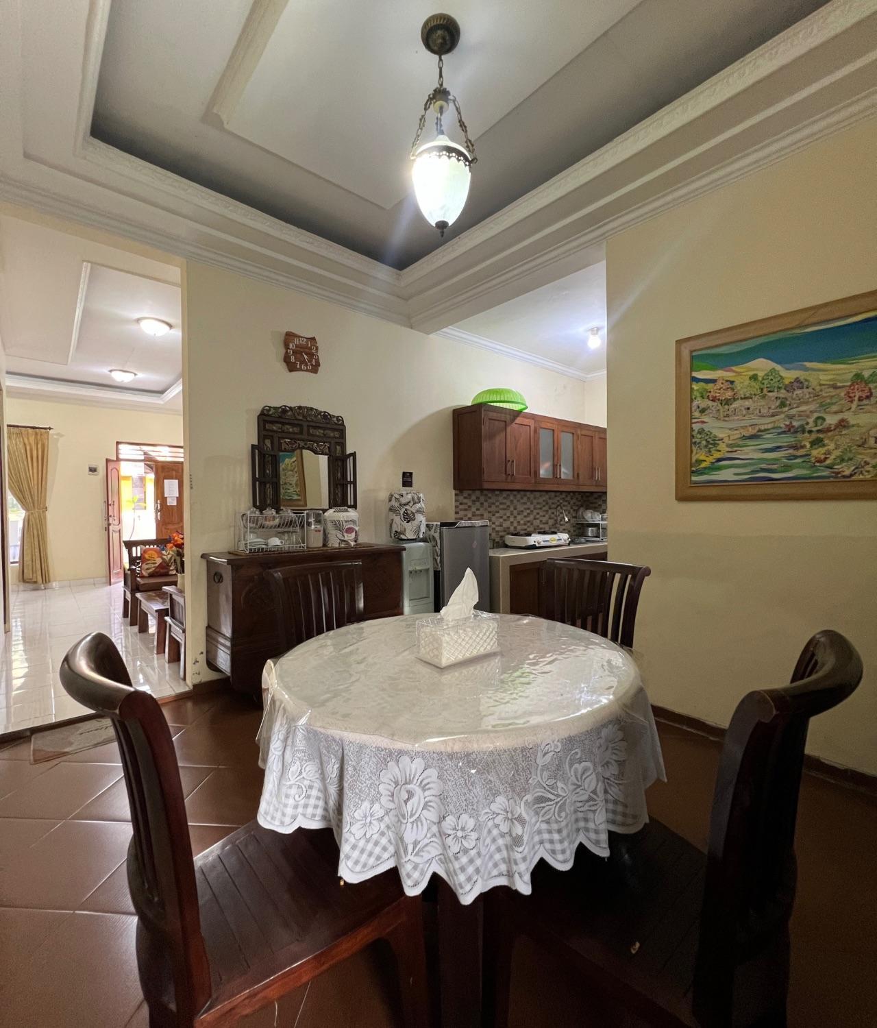 Homestay Homestay Pondok Utun 1 Rumah 4 Kamar *